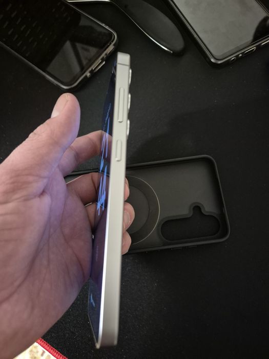 Обмен на iphone 15 pro или 16 pro