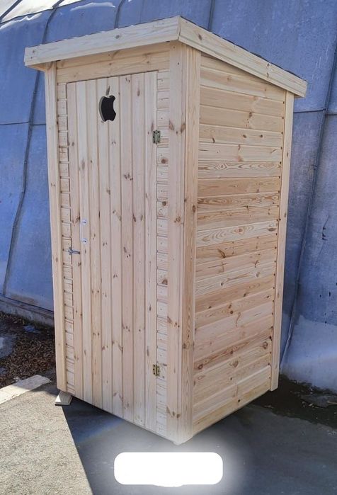 Уличный туалет для дачи