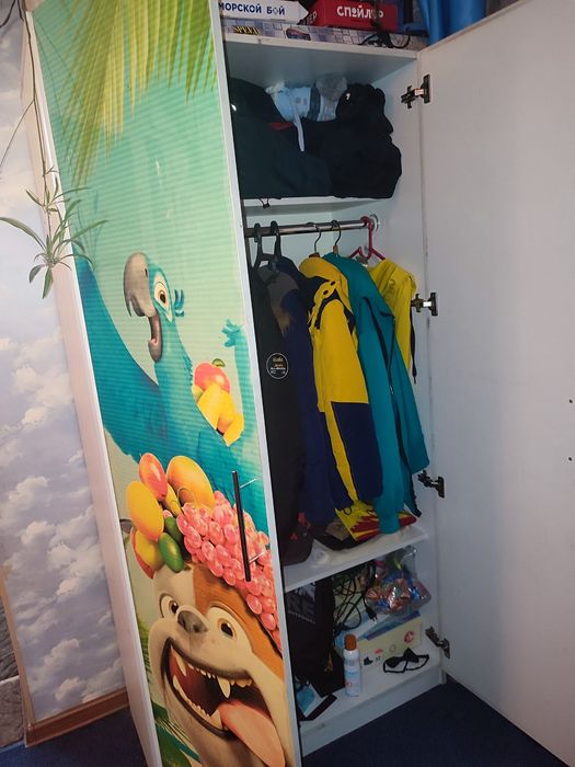 Шкаф в отличном состоянии