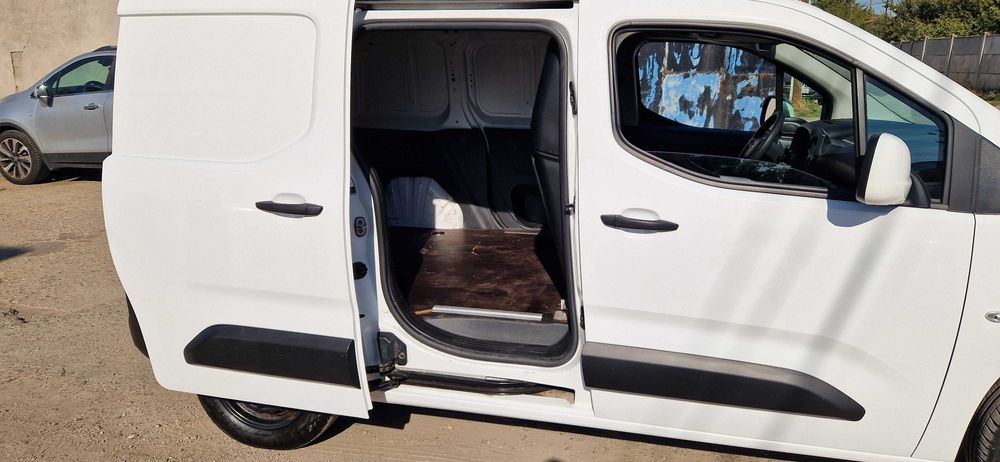 opel combo  2020