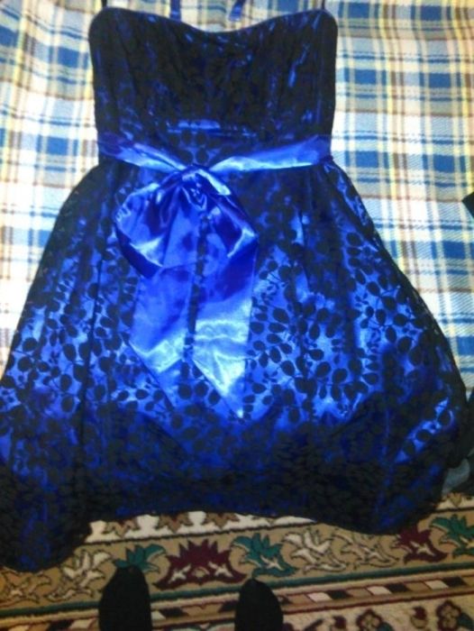 Продам нарядное вечернее платье