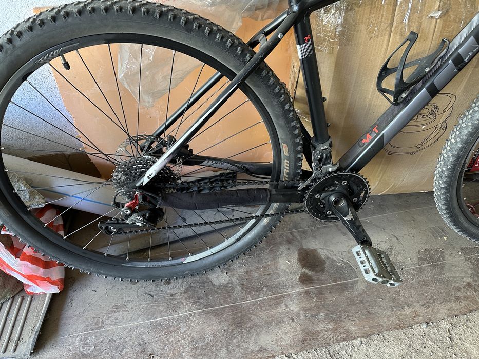 Продам велосипед Cube Acid 29