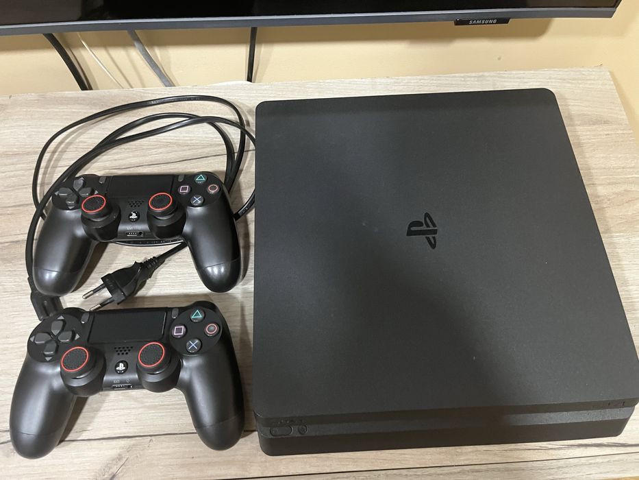 PlayStation 4 Slim 500GB