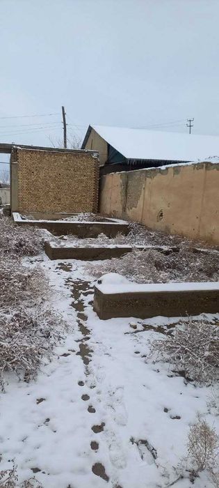 Кадастрли участка сотилади