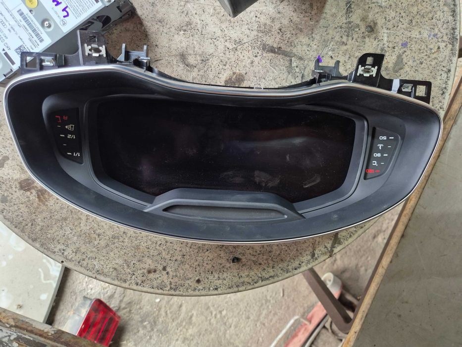 Ceasuri Virtual Cockpit AID Audi Q8 Q7 2019 4K0920790B