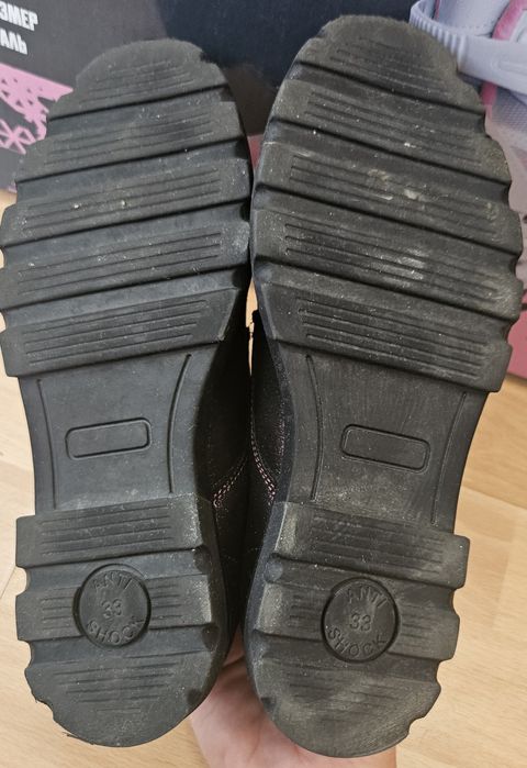 Ботинки почти новые. Турция