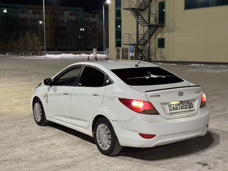 Продам Акцент 2014