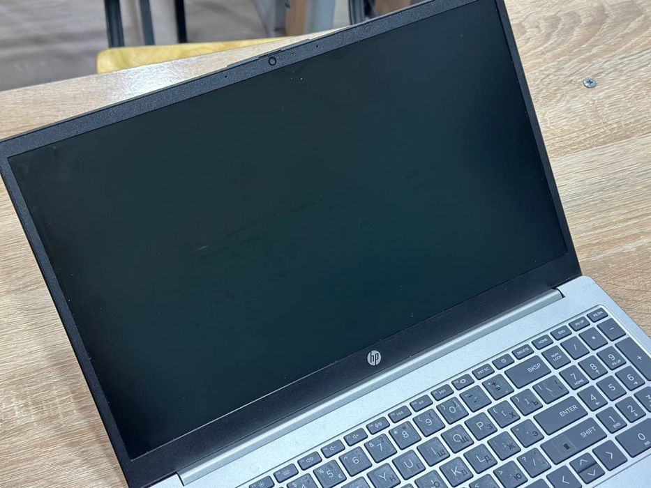 Hp computer i-13 1315U