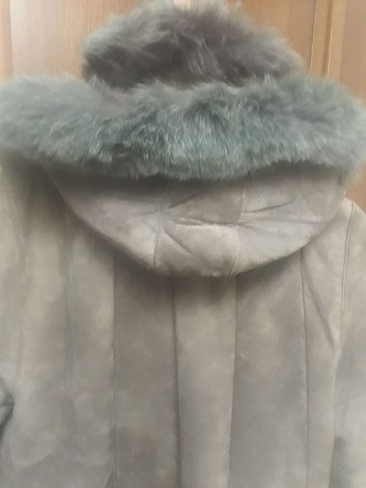 Продам женскую дубленку