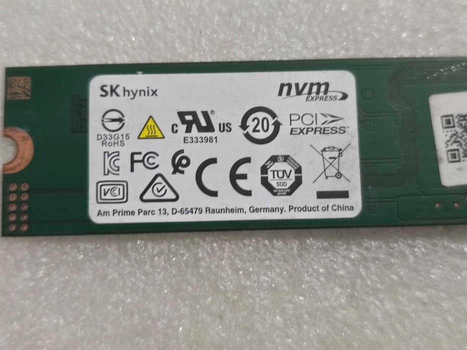 Solid-State Drive (SSD) SK hynix 256GB M.2 PCIe NVMe HFM256GDJTNG-8310