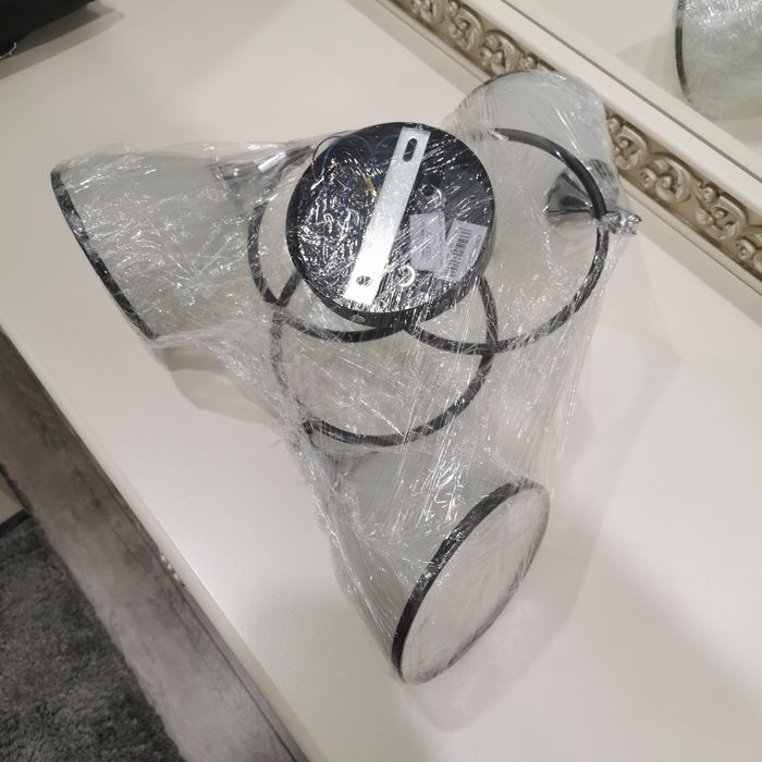 Люстра сатылады, новый, ұсталмаған.