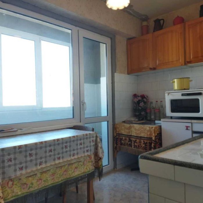 Продава апартамент 110м2 в гр. Сливен