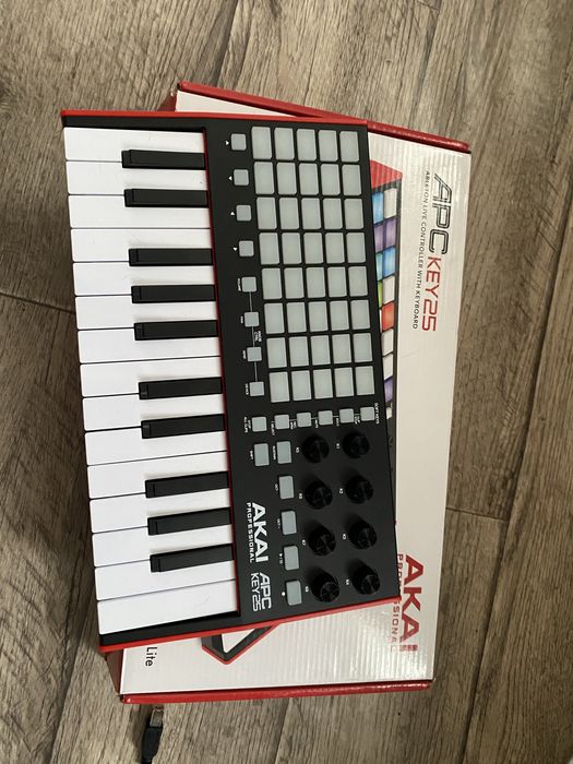 Midi клавеатура