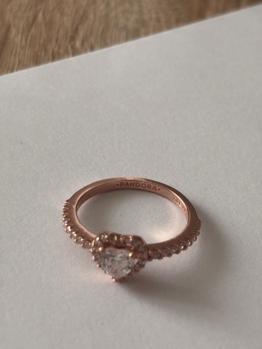 inel pandora inima marime 52