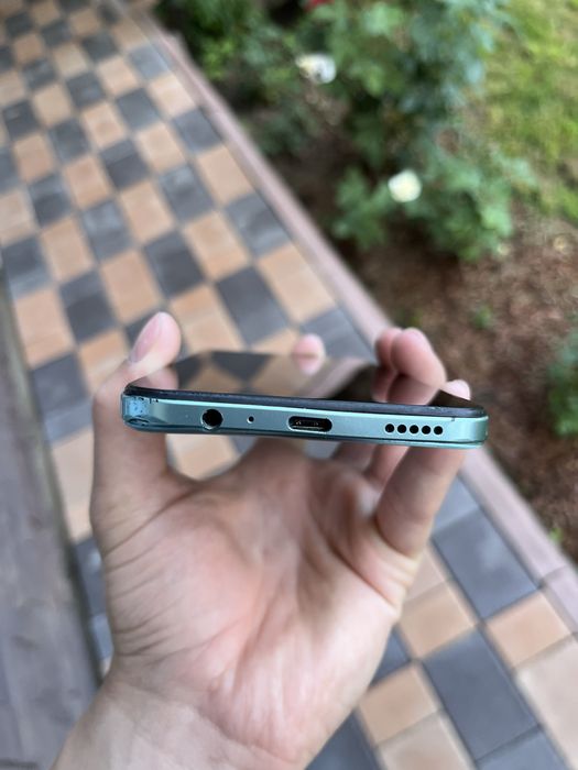 Продам Honor x7b