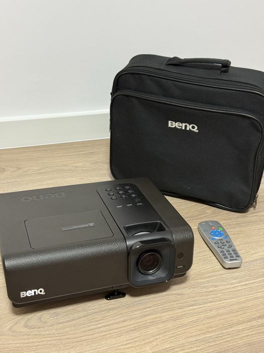 Videoproiector BenQ SP840 Full HD 1080p, 4000 ANSI + geantă