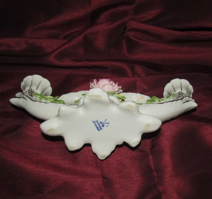 Порцеланов двоен свещник Dresden