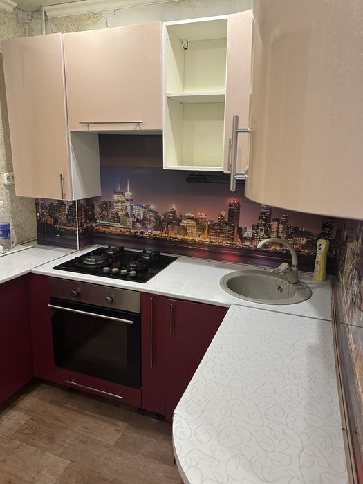 Сдам квартиру район 4 школы