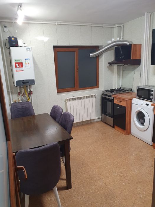 Închiriez apartament 2 camere ,CENTRALĂ termică (MĂRGEANULUI)