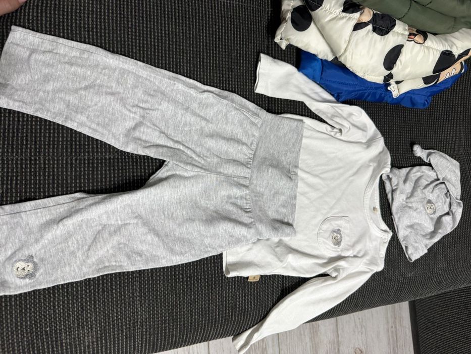 Haine baiat,varsta 9/12 luni