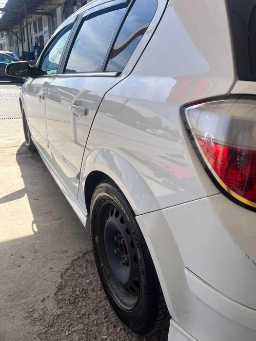 Opel Astra- 1.7cdti -101к.с.- кожа, подгрев-ecotec