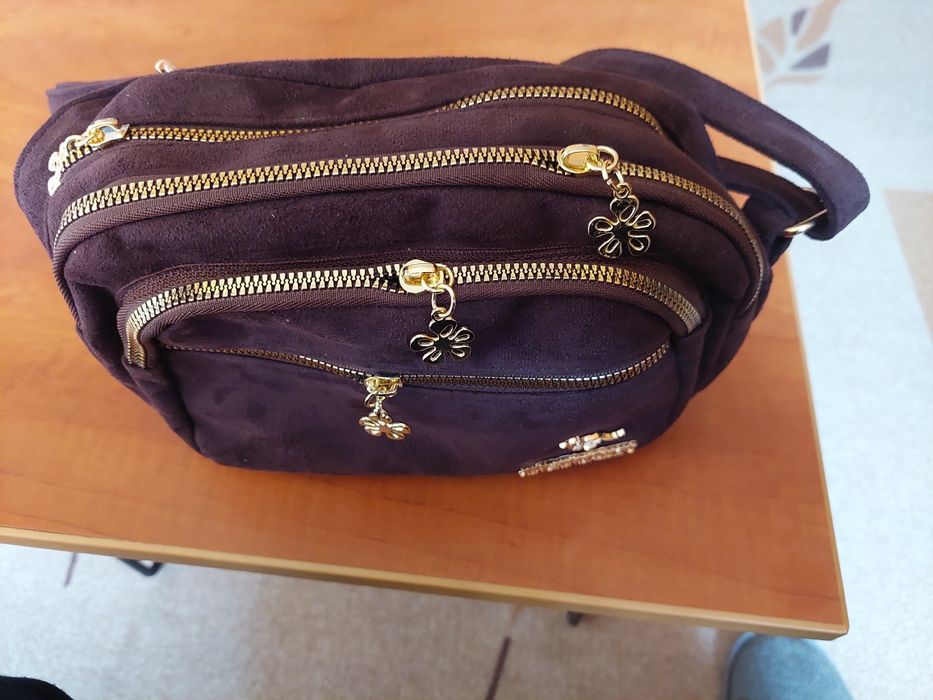 Нова дамска чанта