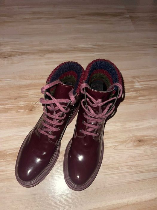 Ghete de toamna GEOX, noi, marimea 39 culoarea visinie