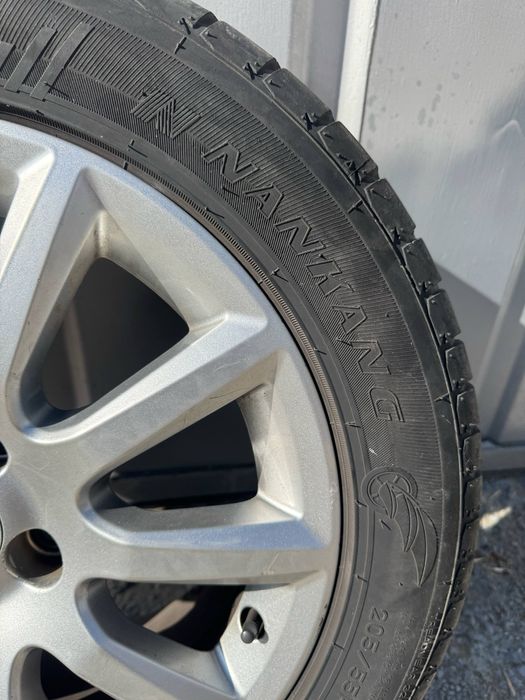 Джанти с гуми 205 55 16 Opel