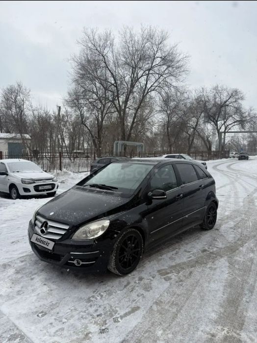 Продам  Мерседес Бенс В 180