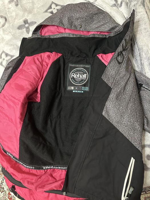 Горнолыжный костюм