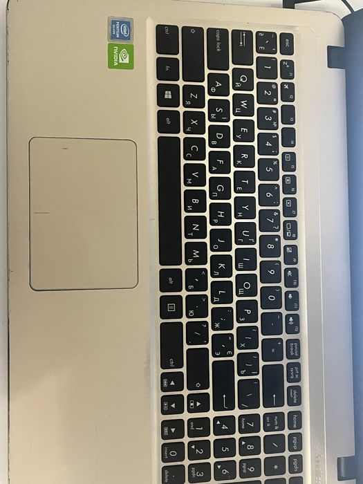 Продам ноутбук Asus