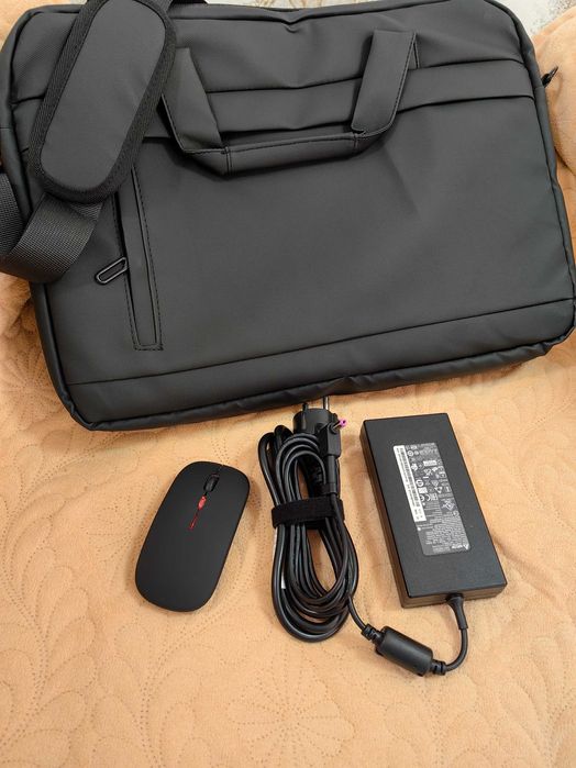 Acer Nitro V15 Ryzen 7-7735HS, RTX3050 6GB, 16DDR5, 512SSD, 144Hz