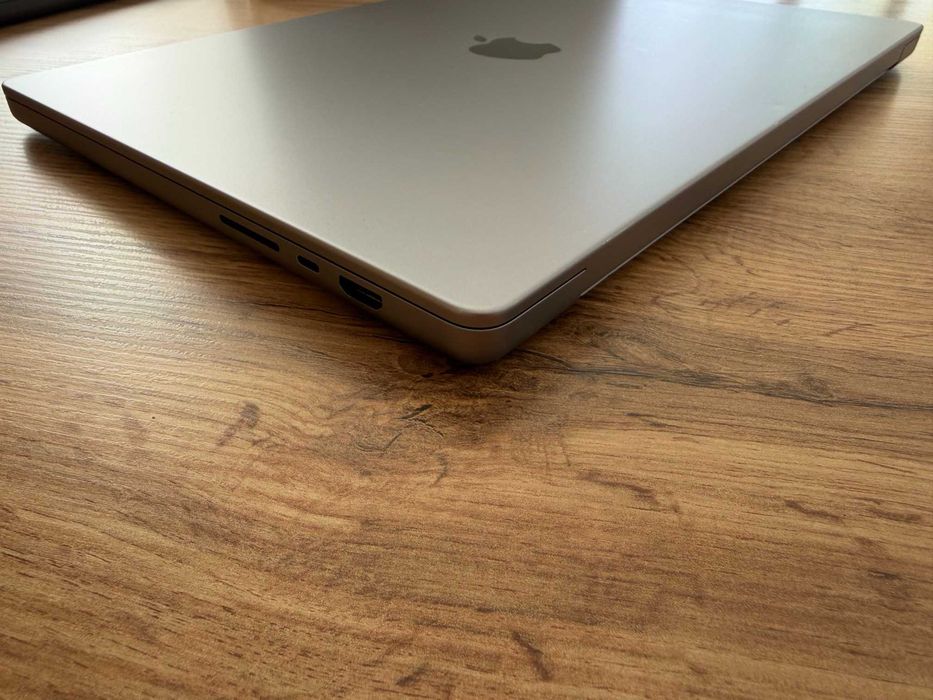 MacBook Pro 16" M2 PRO 12-Core CPU, 19-Core GPU, 32GB RAM, 1TB SSD