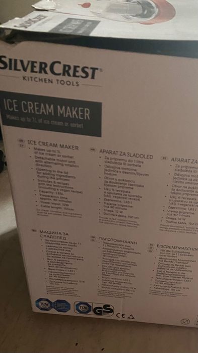 Машина за сладолед нова