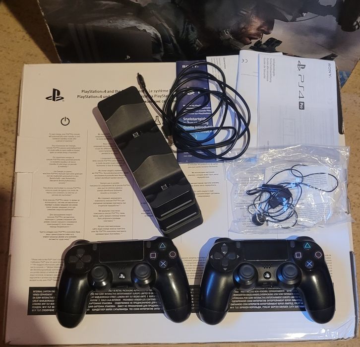 Play Station 4 Pro 1TB