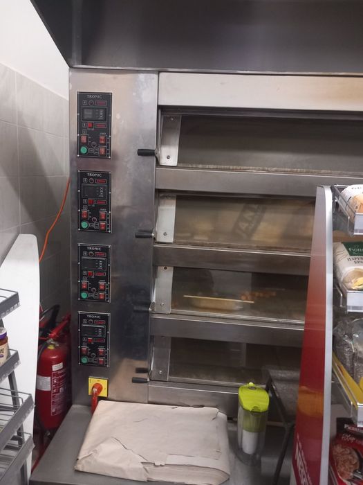 Професионална фурна за хляб и хлебни изделия