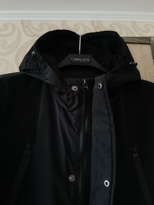 Adidas. Куртка на мальчика подростка