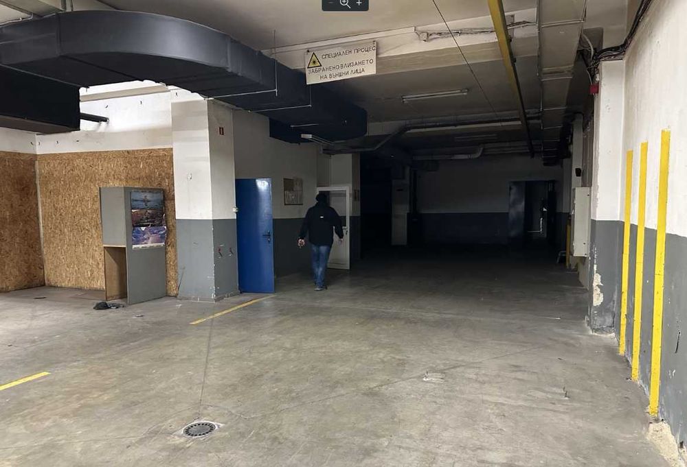 Дава се под наем Склад в Варна, Победа - 1550 кв.м за 5425 € - Снимка #23