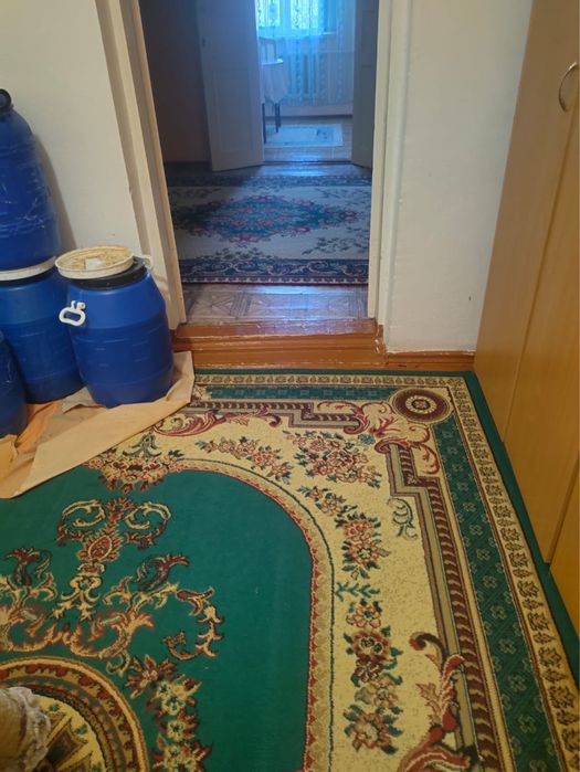 Продам ковры и многое другое