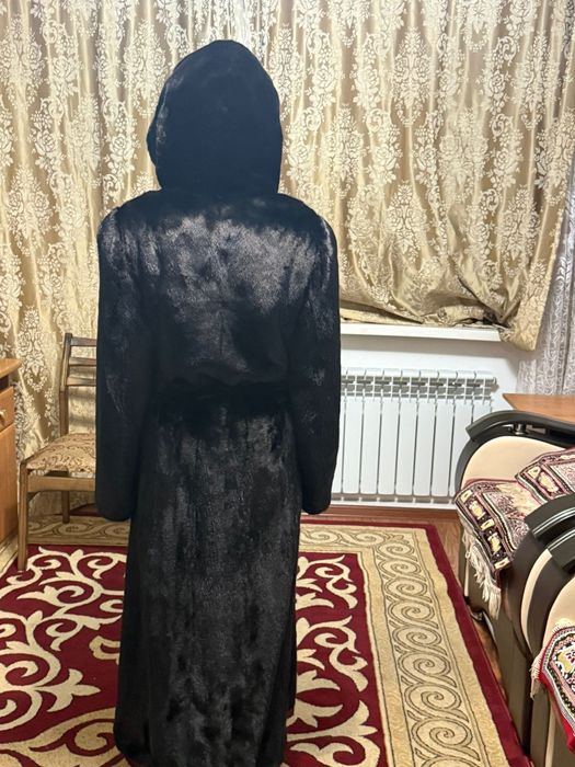 Шуба норковая с капюшоном