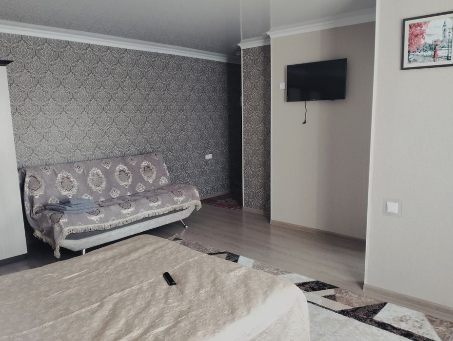 Сдам квартиру в центре посёлка посуточно