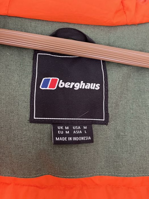 Berghaus geaca cu puf