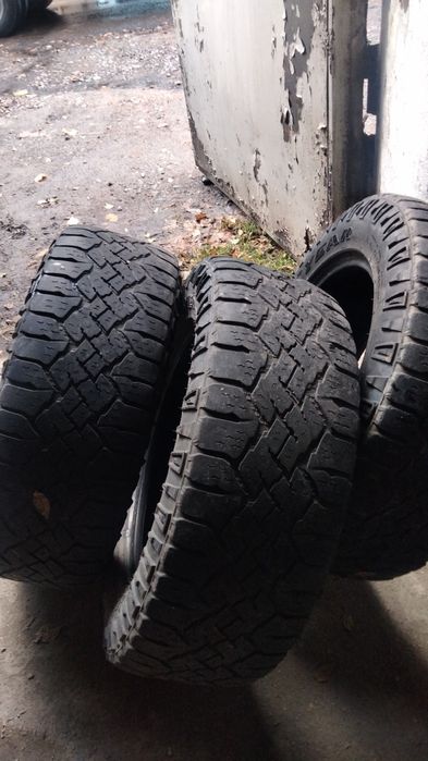 Шыны  для автомобиля