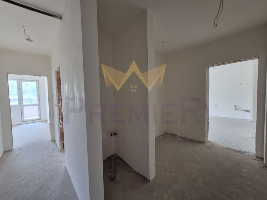 Продава се Тристаен апартамент в Бургас, Меден рудник - зона Д - 131 кв.м за 563 €/кв.м - Снимка #4