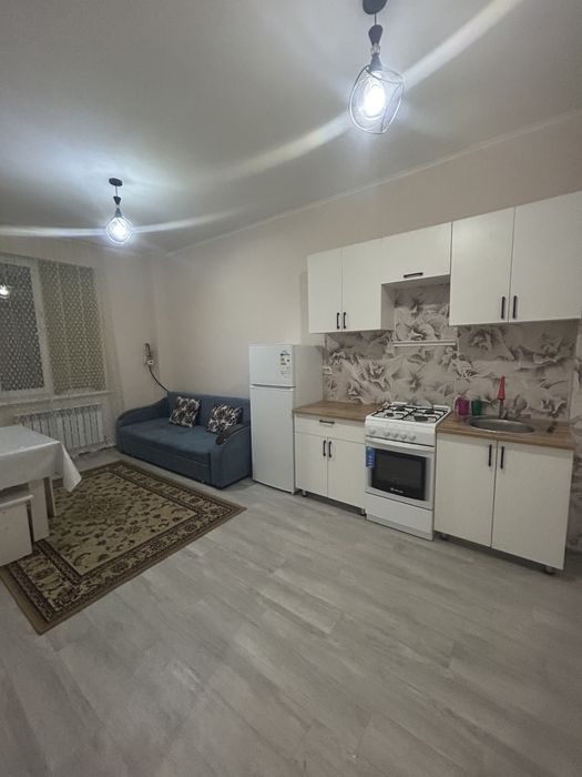 1 бөлмелі пәтер жалға беріледі