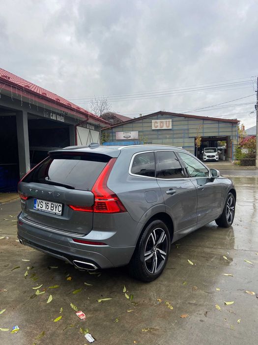 VOLVO XC60 D4 R-Design 2019