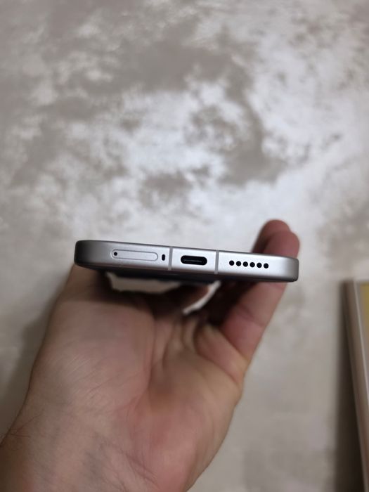 Vând/schimb Xiaomi Poco F8 Ultra
