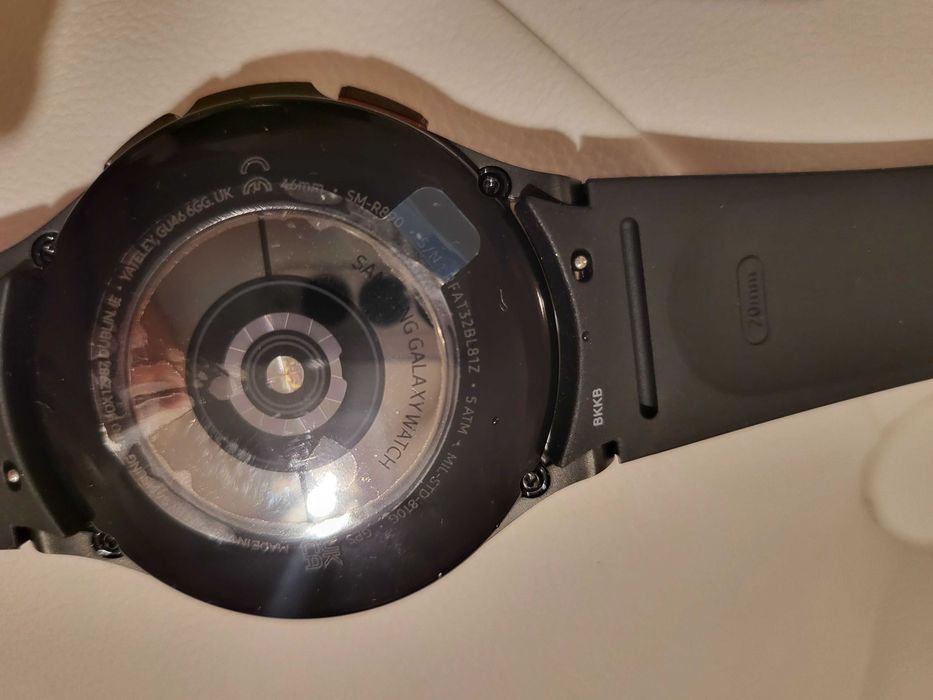 часовник Samsung