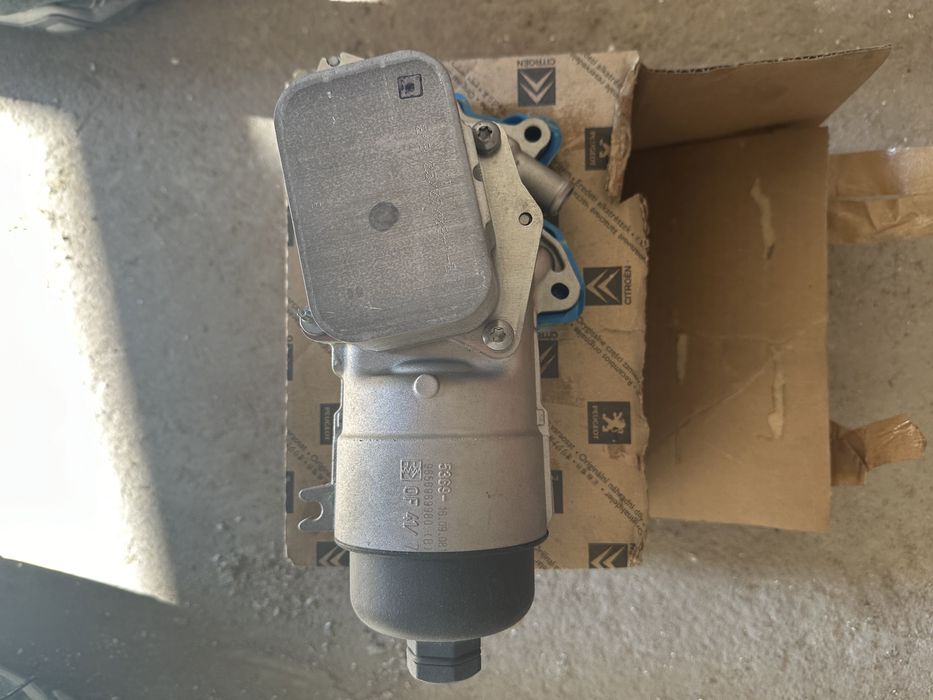 Peugeot 206 1.4 hdi 68к.с - Корпус маслен филтър