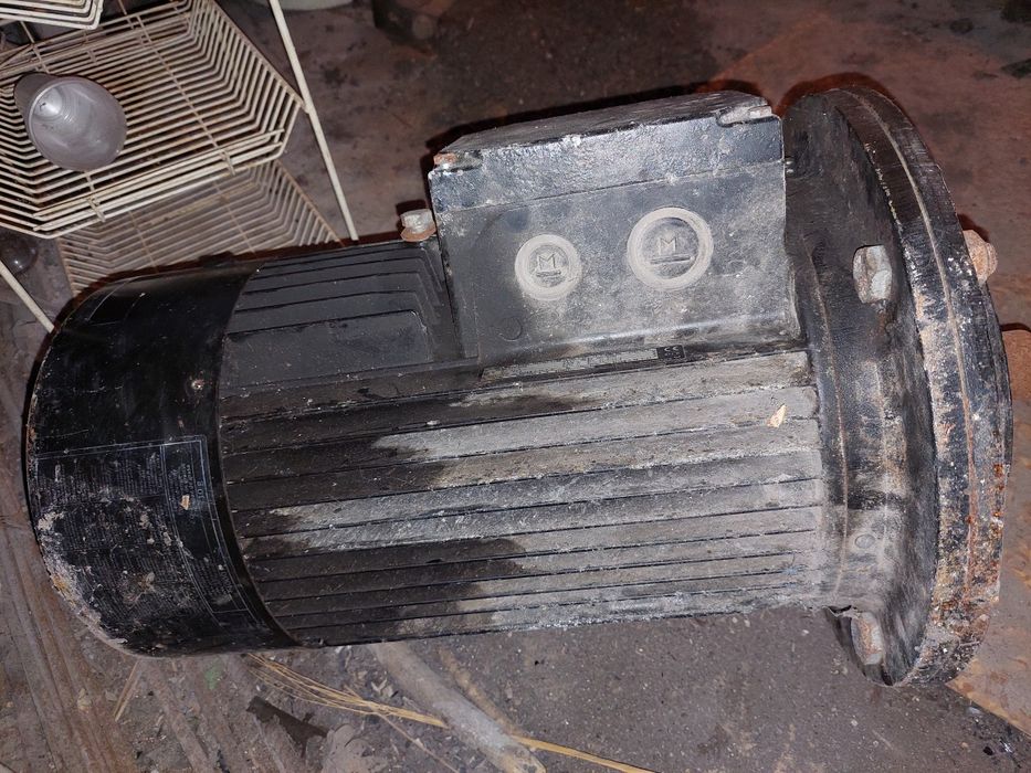 Двигател Grundfos